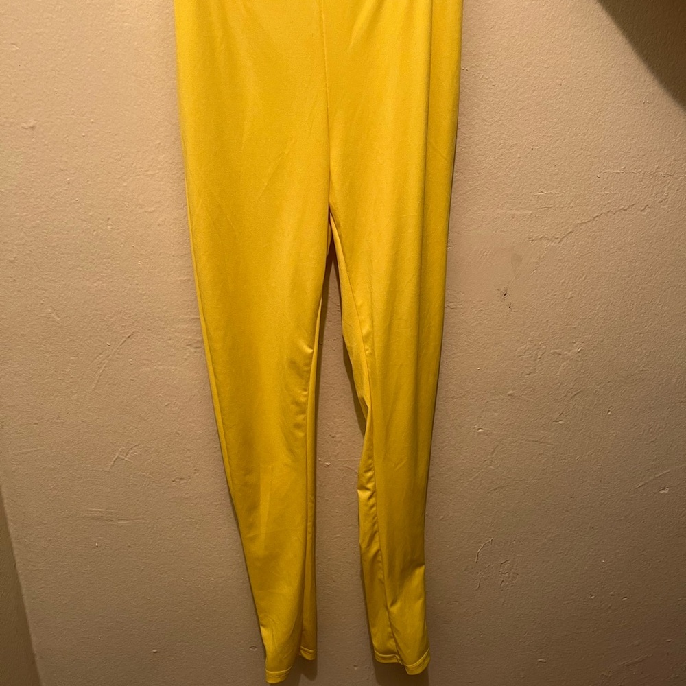 Two Piece Set - Picture 6 of 8